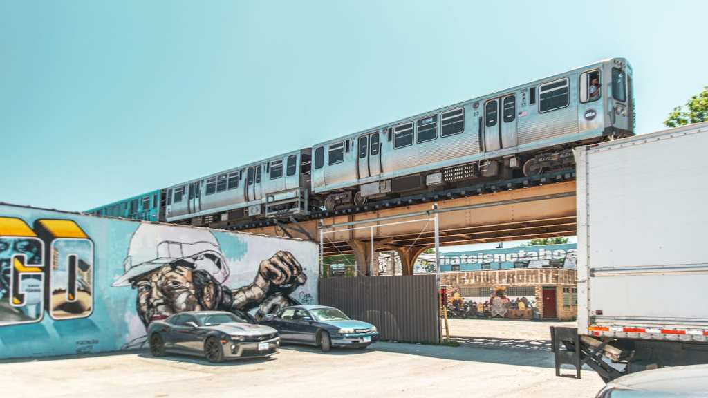 Living in Seattle Vs. Chicago