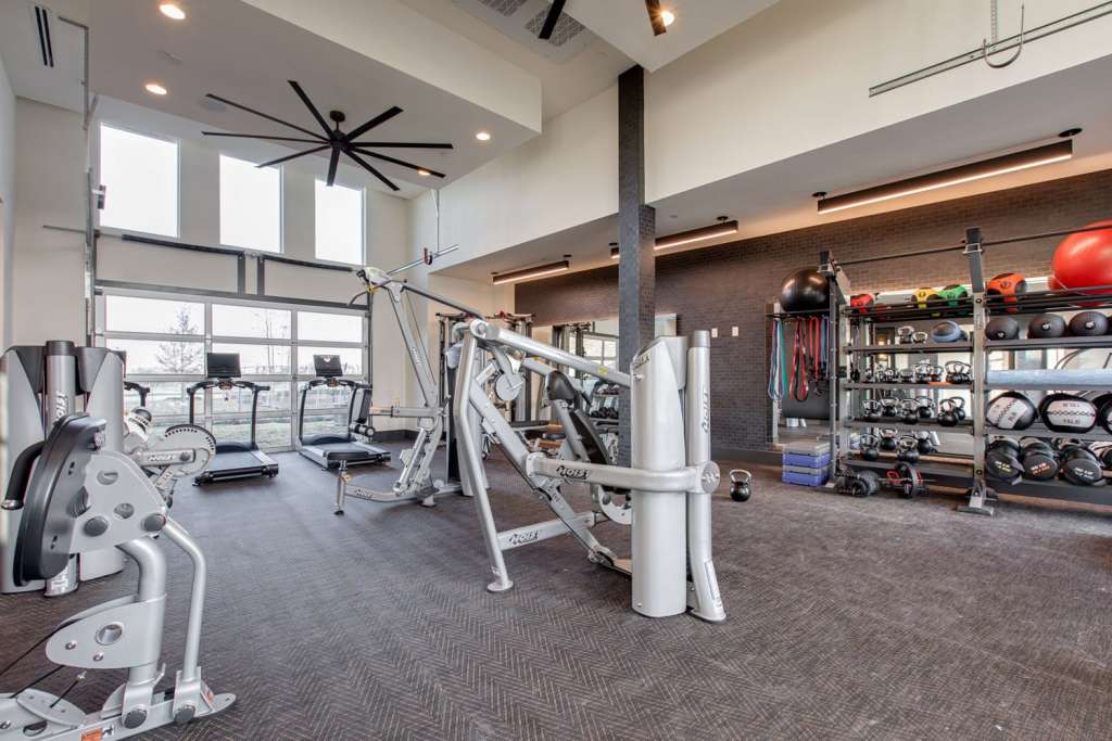 Brand New Apartment Buildings in Dallas, TX